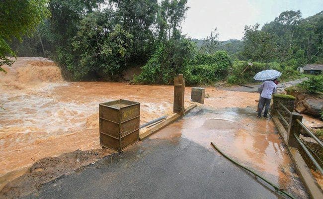 Kerala Flood : अगले चार दिन भारी बारिश का अनुमान नहीं, केंद्र ने की मुआवजे की घोषणा