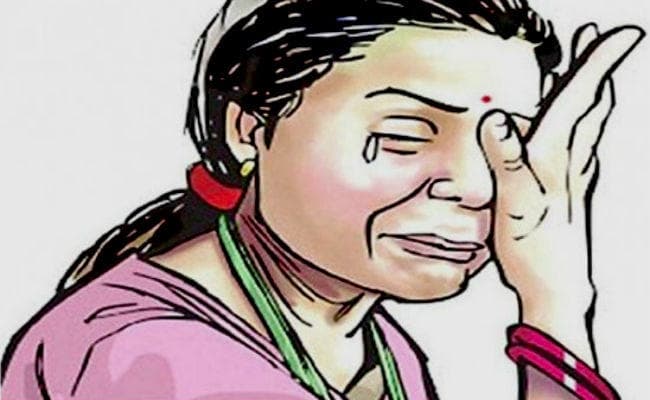 26 माह बाद आया फैसला, डायन हत्या के तीन दोषियों को सश्रम उम्रकैद व महिला को एक साल की सजा, जानें पूरा मामला