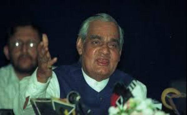 वाजपेयी पर आपत्तिजनक ऑडियो बनाकर किया वायरल, केस दर्ज एक गिरफ्तार