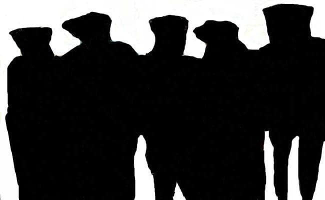 हिंसक झड़प मामले में 31 नामजद सहित पांच सौ अज्ञात पर मामला दर्ज, पांच को भेजा गया जेल, आधा दर्जन हिरासत में