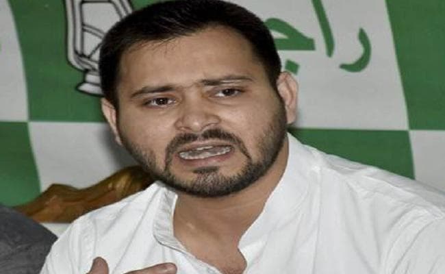 मुजफ्फरपुर कांड : बिहार में राजनीतिक आरोप-प्रत्यारोप जारी