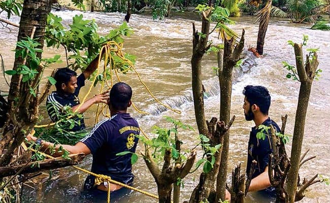 एनडीएमए की रिपोर्ट: आने वाले दस साल में होगी और बर्बादी, बाढ़ से हो सकती हैं 16000 मौतें 47000 करोड़ का नुकसान
