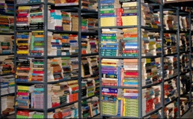 झारखंड सरकार ने बनाया बुक बैंक, 12 लाख बच्चों को दी पुरानी किताबें, बचाये 26 करोड़