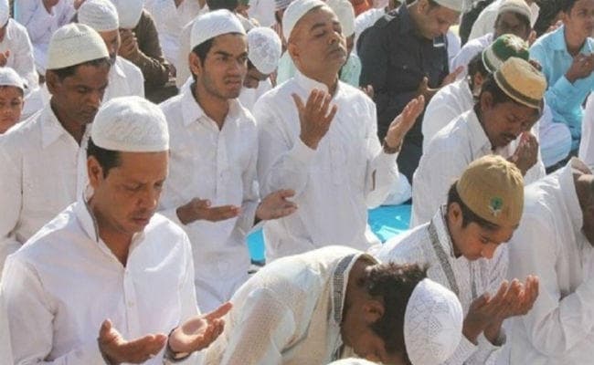 शांति और सद्भाव के बीच अदा की गयी ईद-उल-अजहा की नमाज, मुख्यमंत्री ने दी शुभकामनाएं