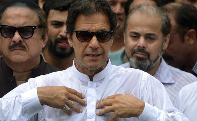 PM इमरान खान का बड़ा फैसला : सरकार ने सेंसरशिप खत्म कर मीडिया को दिया Freedom