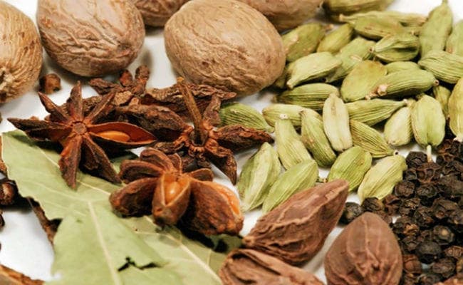 पटना : केरल में आयी बाढ़ से गर्म मसाले की आवक बंद, भाव में 500 रुपये तक की तेजी