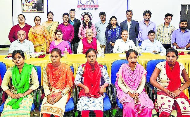 उत्पाद और सेवा से दुनिया बदल सकता है बेहतर उद्यमी