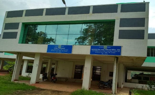 EXCLUSIVE : झारखंड की सेहत बिगाड़ रहे बिना डॉक्टर के तीन मेडिकल कॉलेज, स्टाफ भी नदारद