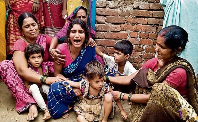 शेखपुरा : साइकिल छीनने पर दो बाइक सवारों को पीटा, एक की मौत