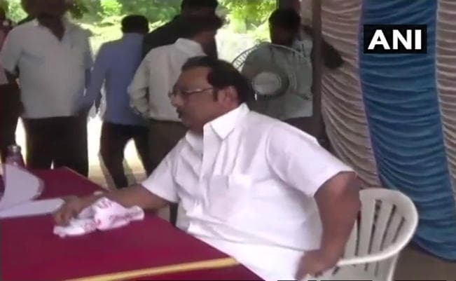 तमिलनाडु : अलागिरि ने डीएमके में बगावत के लिए कसी कमर, मदुरै में मीटिंग