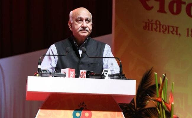 बोले अकबर- डोकलाम विवाद का निपटारा दिखाता है कि यह 60 के दशक का भारत नहीं