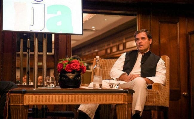 पीएम पद की रेस में नहीं है कांग्रेस अध्यक्ष राहुल गांधी ?