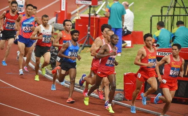 लक्ष्मणन 10,000 मीटर में तीसरे स्थान पर रहने के बाद डिस्क्वालीफाई