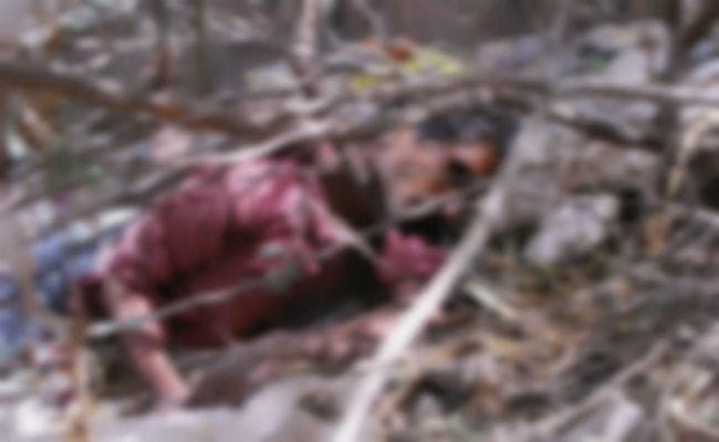 सहरसा : मदरसा शिक्षक की गला रेत कर हत्या, झाड़ी में मिला शव
