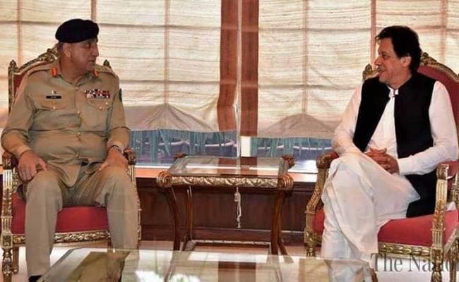 PM बनने के बाद इमरान की Army Chief के साथ पहली औपचारिक बैठक, सुरक्षा पर चर्चा
