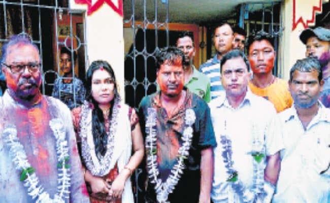 कांग्रेस, भाजपा व माकपा ने मिलकर किया बोर्ड गठऩ कांग्रेस के श्याम बने प्रधान व पूनम निर्विरोध बनीं उप प्रधान