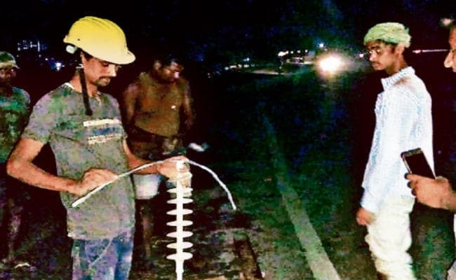 सिदरौल सब स्टेशन से एयरपोर्ट सब स्टेशन में बिजली बहाल