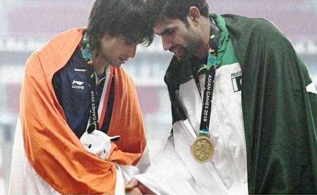 नीरज को अपना रोल मॉडल मानते हैं क्रिकेटर से भालाफेंक खिलाड़ी बने पाकिस्तान के नदीम, एशियाड में जीता कांसा