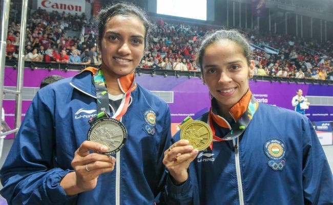 सिंधू की चांदी से चमक उठी मां पी विजया, बोलीं - फाइनल में पहुंचना बड़ी उपलब्धि