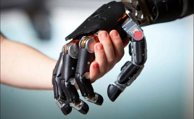 Artificial Intelligence के जरिये बाढ़ से लेकर बीमारी तक से निबटेगा Google