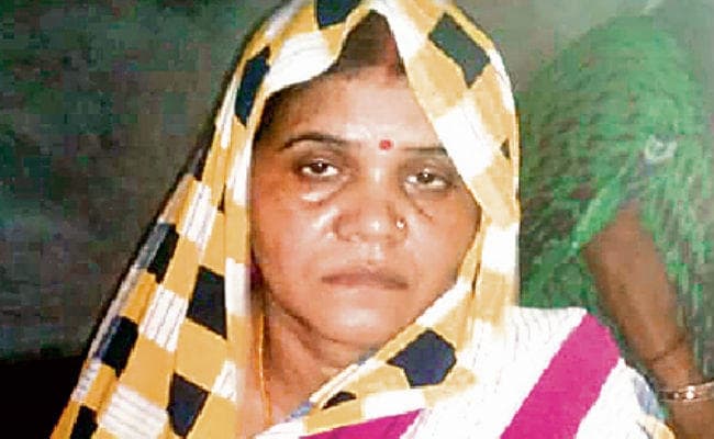 सीतामढ़ी कोर्ट परिसर में संतोष झा की हत्या मामला : संतोष व मुकेश में दरभंगा से ही चल रहा था मनमुटाव व अनबन