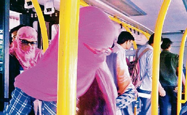 झारखंड में छात्राओं के लिए शुरू नहीं हो सकी विश्वविद्यालय महिला बस सेवा