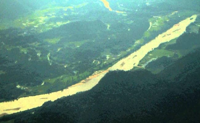 चीन ने ब्रह्मपुत्र नदी में बाढ़ को लेकर भारत को किया अलर्ट, टूटा 150 साल का रिकॉर्ड