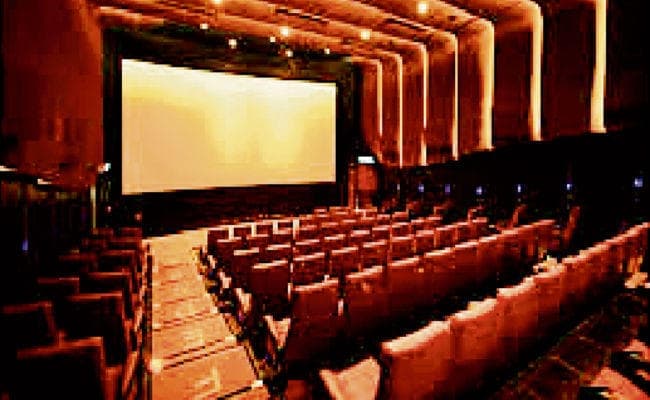 रांची के मल्टीप्लेक्स, जहां सिनेमा के टिकट से महंगे मिलते हैं समोसे, पॉपकॉर्न, कोल्ड ड्रिंक्स और पानी