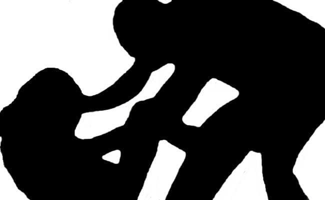 किशनगंज : 60 साल के बूढ़े ने कोल्ड ड्रिंक्स खरीदने आयी सात साल की बच्ची से किया यौनाचार