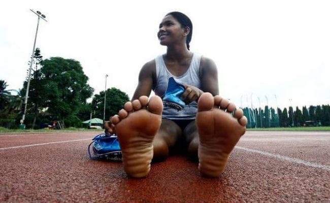 Asiad Gold विनर स्वप्ना बर्मन के पैरों में हैं 12 उंगलियां, उनके लिए स्पेशल जूते बनायेगी Nike