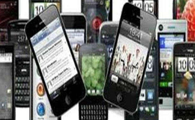 बीरभूम में चोरी गये 70 मोबाइल फोन बरामद