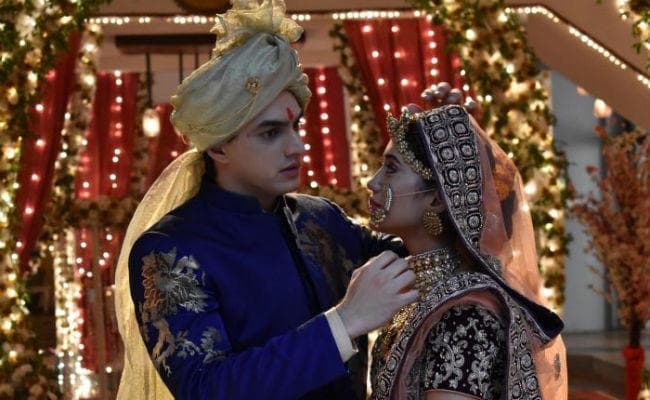 ये रिश्‍ता क्‍या कहलाता है: आशी के मंडप से भागने के बाद बड़ा ट्विस्‍ट, फिर शादी करेंगे कार्तिक-नायरा