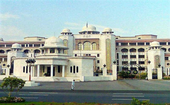 पाकिस्तान के पीएम हाउस से विश्वकर्मा पूजा के दिन नीलाम होंगे लक्जरी वाहन