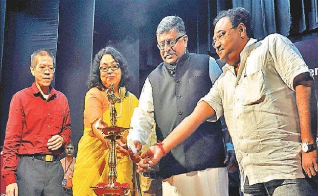 कोलकाता : इंडिया पोस्ट पेमेंट बैंक अर्थव्यवस्था में लायेगा क्रांतिकारी बदलाव : रविशंकर प्रसाद