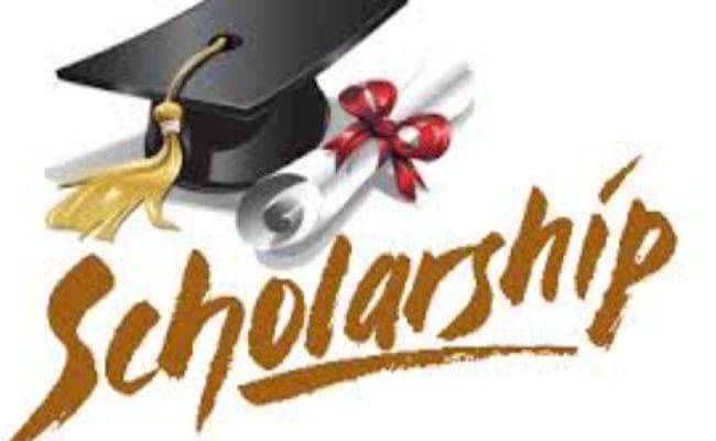 बंगाल सरकार देगी अल्पसंख्यक छात्रों को स्कॉलरशिप