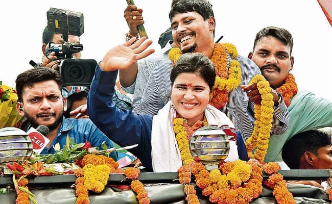 रजत पदक विजेता मधुमिता का रांची में शानदार स्वागत