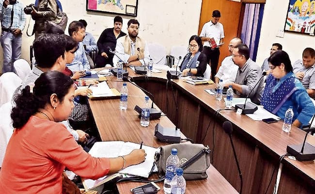 प्रत्येक मतदाता के घर जाकर दावे व आपत्ति लेंगे बीएलओ, मतदाता सूची से हटाये गये 1.43 लाख नाम