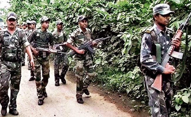 रांची : हटिया के ठेकेदार से लेवी वसूलने पहुंचे थे उग्रवादी, तुपुदाना में मुठभेड़, एक अरेस्ट