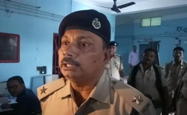 हाई प्रोफाइल डांस पार्टी में रेड, मौके से मिलीं 6 लड़कियां और शराब की बोतलें, पूर्व मंत्री के भतीजे समेत 5 गिरफ्तार