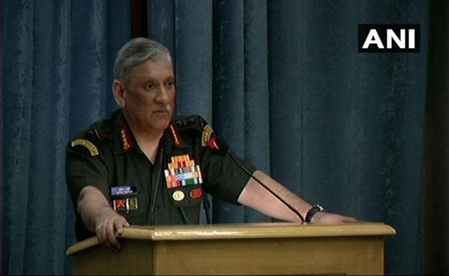 बोले सेना प्रमुख रावत- आधुनिक लड़ाई में, सूचना की लड़ाई काफी महत्वपूर्ण