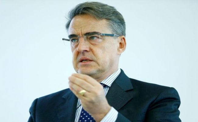 ''इंटरनेशनल नियमों का उल्लंघन है विदेश हवाई यात्रा के टिकटों पर GST लगाना''