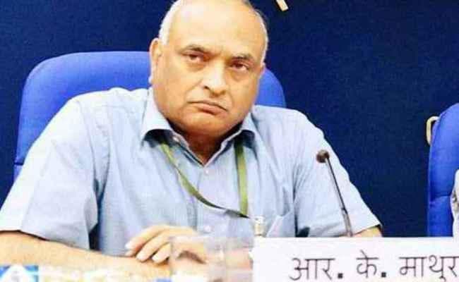 सीआईसी का निर्देश - सार्वजनिक करें PM मोदी के साथ विदेश जानेवालों के नाम