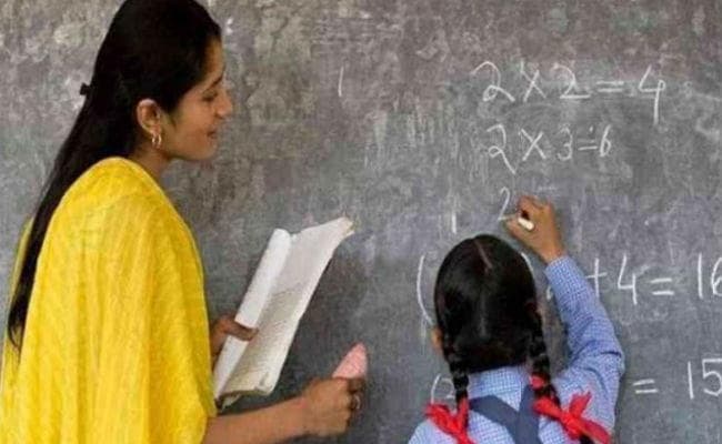 Bihar Shikshak Bharti 2023: बिहार में 1.10 लाख पदों पर फिर होगी शिक्षको की बहाली, जानें कब आ रहा विज्ञापन...