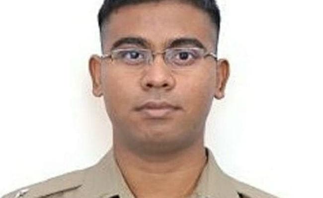 कानपुर के आईपीएस ने खाया जहर, हालत गंभीर