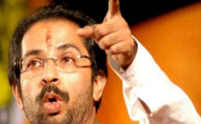 शिवसेना ने की भाजपा की तीखी आलोचना, कहा – देश ‘बनाना रिपब्लिक” की ओर अग्रसर