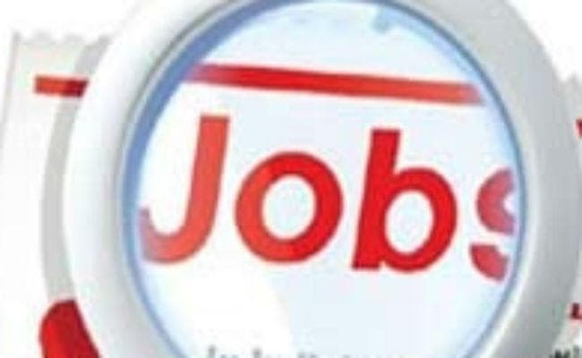 जॉब्स: रेलवे में सीनियर टेक्निकल समेत 24 पदों पर मौका, जानें आवेदन करने का तरीका