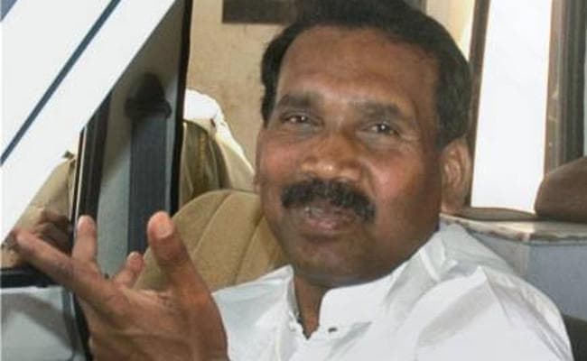 झारखंड के पूर्व मुख्यमंत्री मधु कोड़ा ने कितने का बीमा कराया?