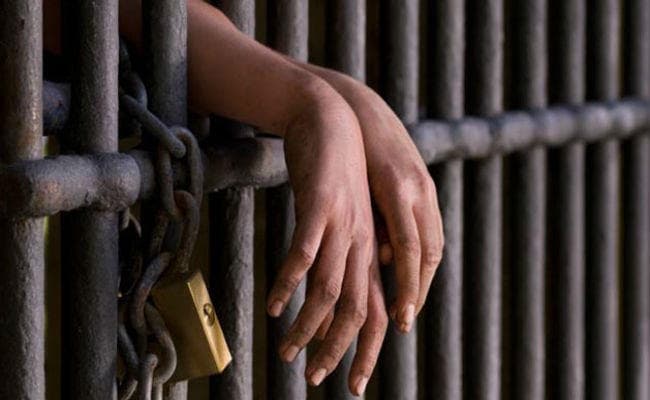 यौन शोषण के आरोपी को दस साल की सजा व 25 हजार रुपये जुर्माना