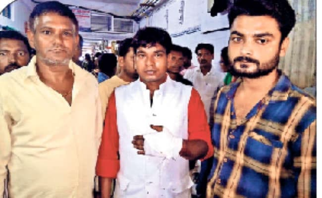 भाजयुमो के जिला उपाध्यक्ष पर चलायी गोली, हाथ में लगी, बाल-बाल बचे