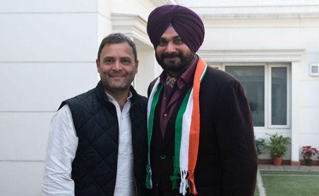 भाजपा ने सिद्धू पर साधा निशाना, कहा- पाकिस्तान की प्रशंसा करने वाले लोग बढ़ रहे हैं कांग्रेस में